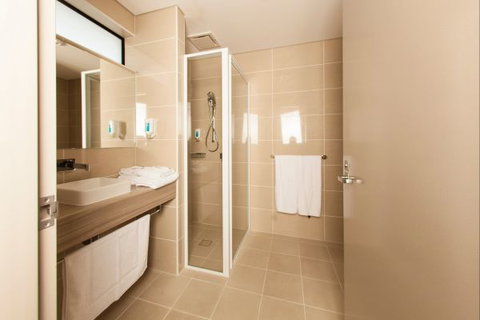 The Foreshore Motel & Tavern (Hobart) Lauderdale - Accommodation Perth 9