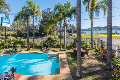 The Esplanade Motel - Accommodation Perth 2