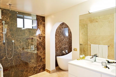 The Suites, Villa Belgravia - Accommodation Perth 2