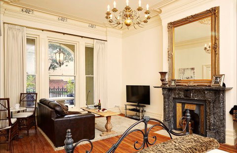The Suites, Villa Belgravia - Accommodation Perth 4