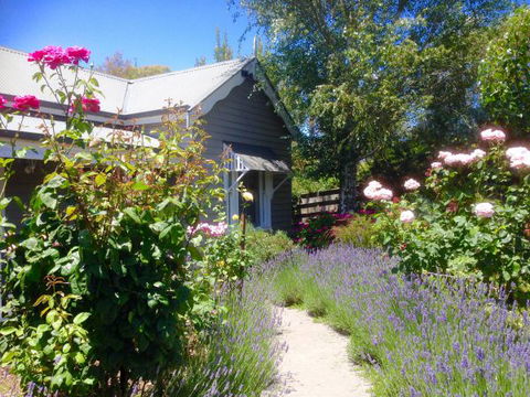 Valley View Cottage - Perth Resorts 0