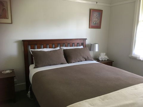 Valley View Cottage - Perth Resorts 3
