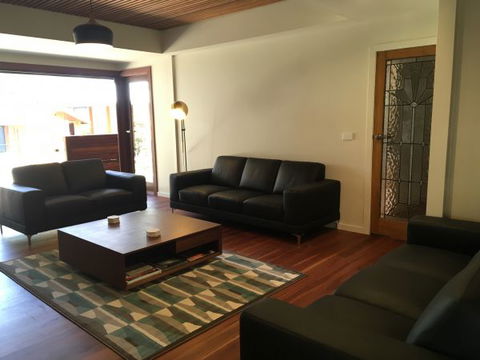 Woodland Mirth Holiday Retreat - Perth Resorts 1