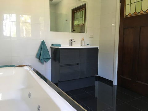 Woodland Mirth Holiday Retreat - Perth Resorts 5