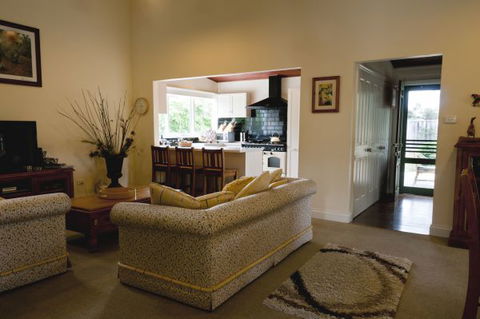 Wood Duck Cottages - Accommodation Perth 2