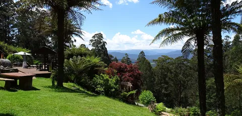 Eagles Nest Luxury Mountain Retreat - Accommodation Perth 0