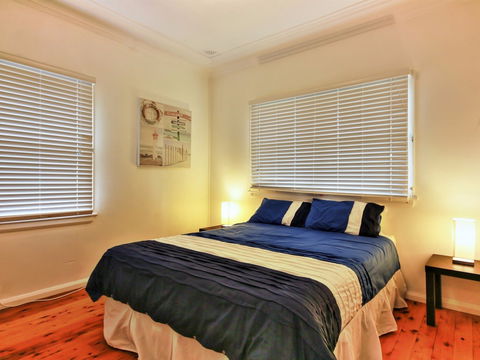 Aqua Flora - Perth Resorts 7