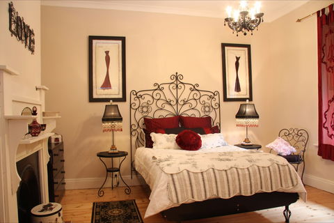 Azalea Cedar-Rose Villa - Perth Resorts 0