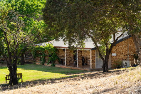 Blickinstal Barossa Valley Retreat - Accommodation Perth 5