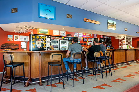 Border Village Roadhouse - Accommodation Perth 2