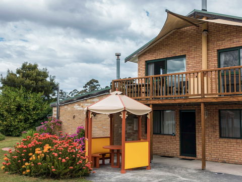 Burilda Waters - Accommodation Perth 0