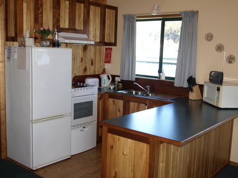 Burilda Waters - Accommodation Perth 9