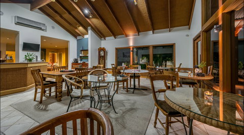 Chimes Spa Retreat - Accommodation Perth 2