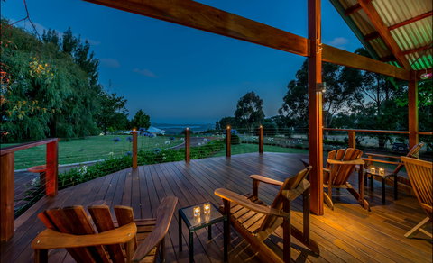 Chimes Spa Retreat - Accommodation Perth 3