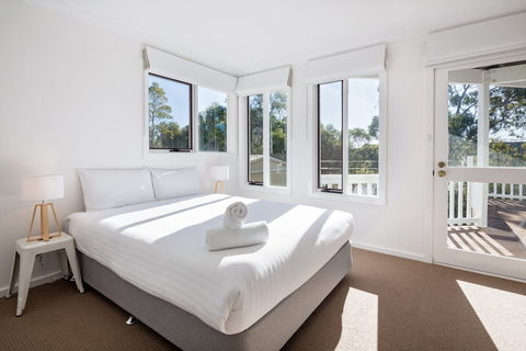 Eagle Heights - Accommodation Perth 7