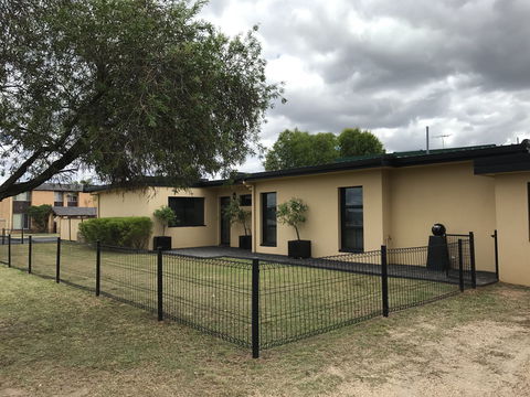 Glenmoore - Accommodation Perth 0