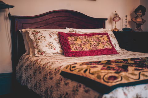 Hamilton House Bed And Breakfast - Accommodation Perth 1