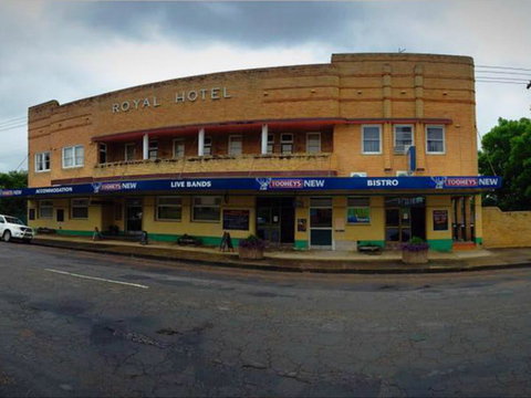 Royal Hotel Dungog - Accommodation Perth 0