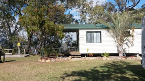 Lake Awoonga Caravan Park - Accommodation Perth 3
