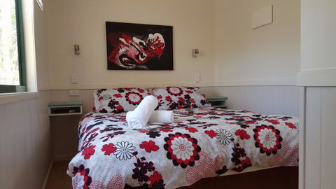 Lake Awoonga Caravan Park - Accommodation Perth 6