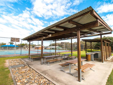 Lake Ainsworth Sport And Recreation Centre - Accommodation Perth 5