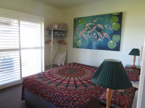 Lakes Waterfront Motel - Accommodation Perth 9