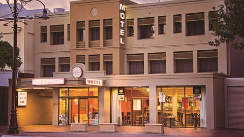 The OConnell Inn - Accommodation Perth 0