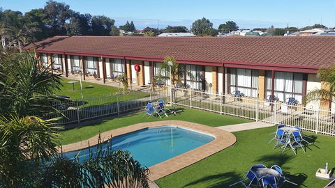 Lacepede Bay Motel & Restaurant - Accommodation Perth 0