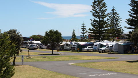 Moana Beach Tourist Park - Accommodation Perth 0