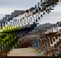 Mick O'Shea's - Accommodation Perth