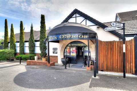 Mick O'Shea's - Perth Resorts 6