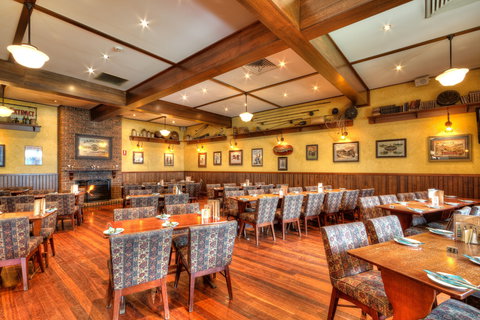 Mick O'Shea's - Perth Resorts 7