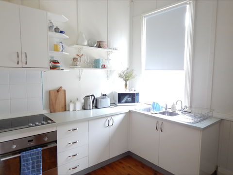 Minnie's Yass - Accommodation Perth 1