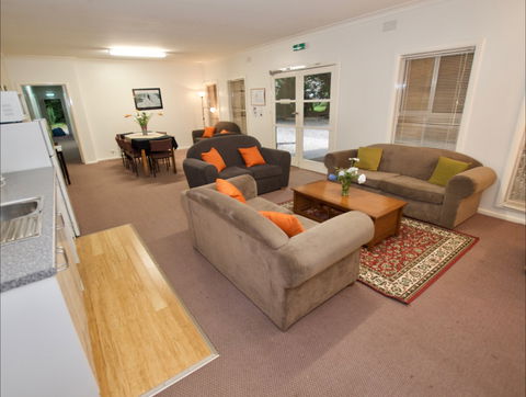 Mountain View Holiday Retreat - Accommodation Perth 2