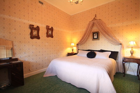 Rostrata Country House - Perth Resorts 3