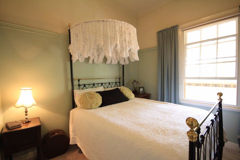 Rostrata Country House - Perth Resorts 4