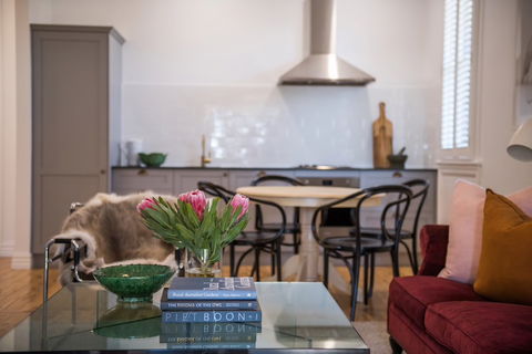 Rowlee Vineyard Villa - Accommodation Perth 1
