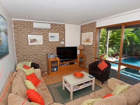 Seacove On The Beach - Accommodation Perth 3