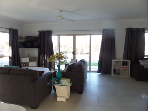 Secret Refuge At Portland Gate - Accommodation Perth 2