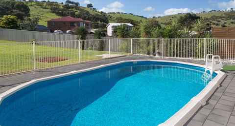 Stunning On Stacey - Accommodation Perth 2
