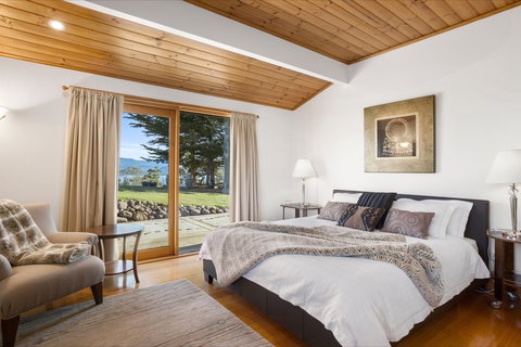 The Peninsula Experience - Accommodation Perth 8