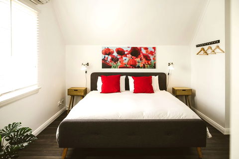 The Loft At Denver - Accommodation Perth 0