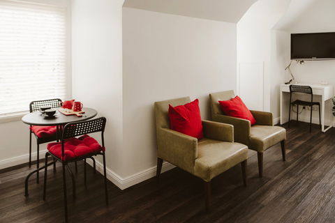 The Loft At Denver - Accommodation Perth 6
