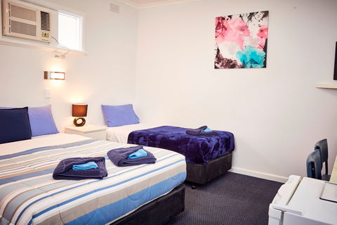 Wattle Grove Motel And Villa - Perth Resorts 1