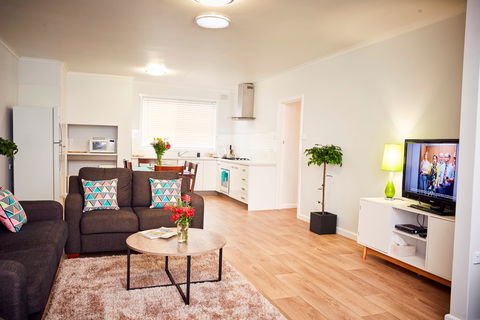Wattle Grove Motel And Villa - Perth Resorts 4