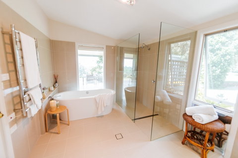 Yellow Dog Cottage - Accommodation Perth 5