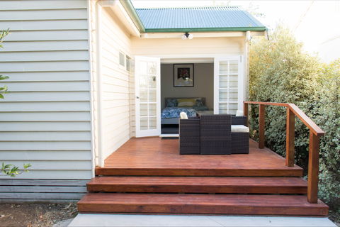 A Coonawarra Experience - Accommodation Perth 2