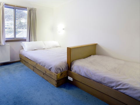 Ajax Ski Club - Accommodation Perth 4