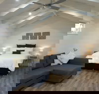 Alkira Garden Studios - Accommodation Perth