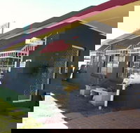 Ardeanal Motel - Perth Resorts